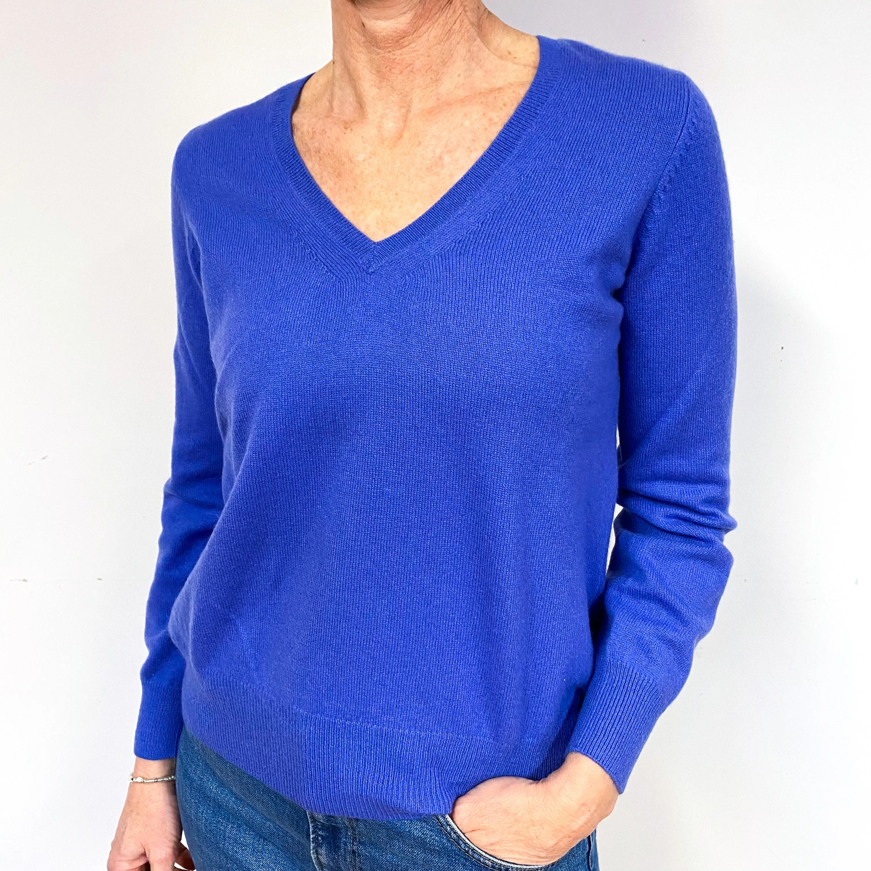 Bluebell Purple Cashmere V-Neck Jumper Medium