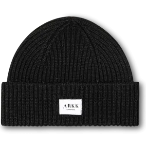 Classic Beanie - Black