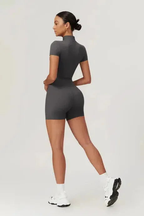 Diamara – Flexible fit – Sleek active romper