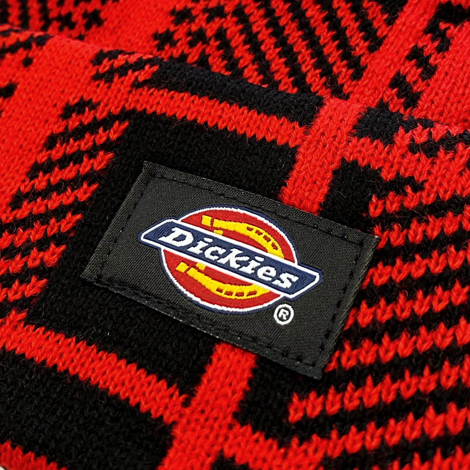 Dickies - Classic Label Plaid Beanie Red